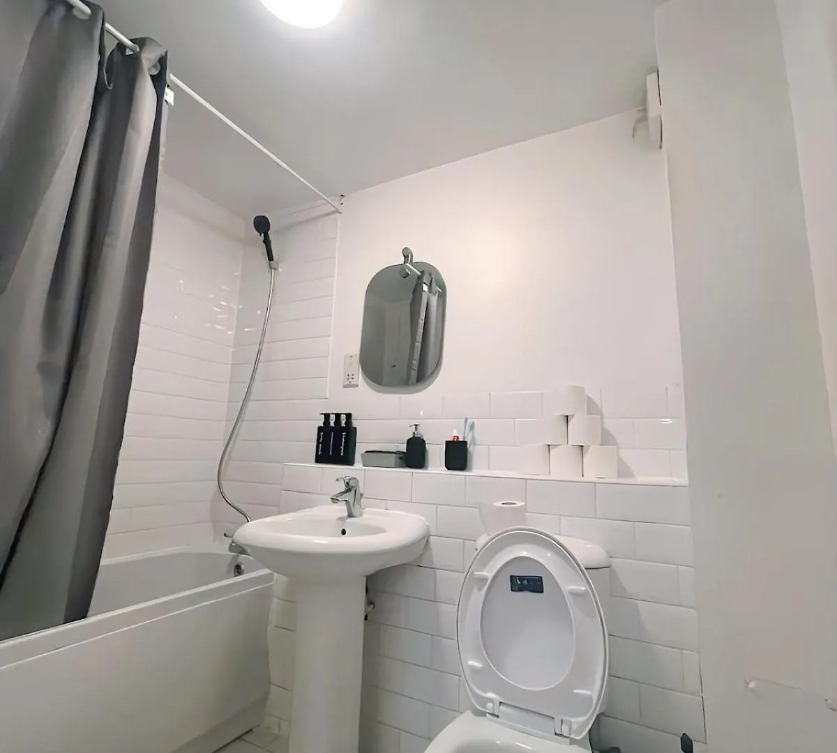 Modern Riverside 2Bedroom Apt Sleeps 4 Woolwich Greater London Apartment